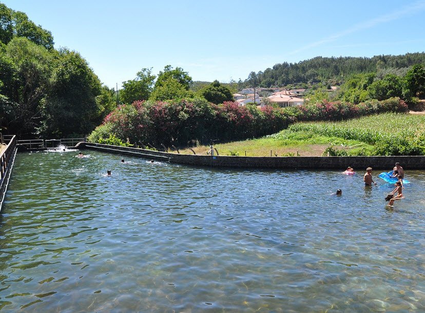 Praia fluvial de Aldeia Ana de Aviz, Portugal